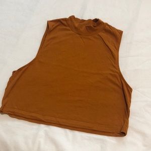 Alo yoga cropped high neck tee